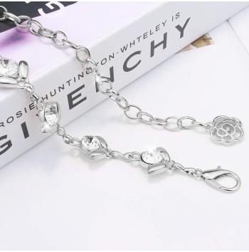 Diamond-studded Dress Belt with Flower Pendant